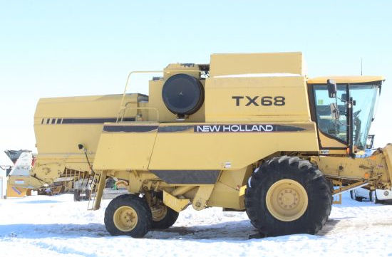 New Holland TX68